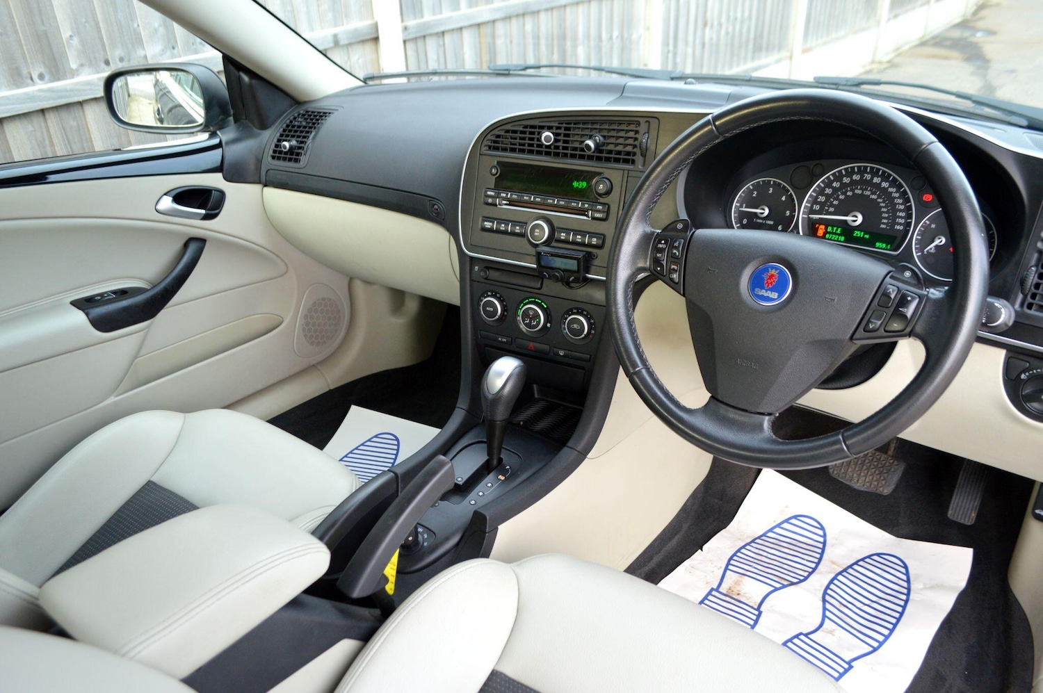 Used Saab 9-3 2008 for sale - 76499607: Photo 17