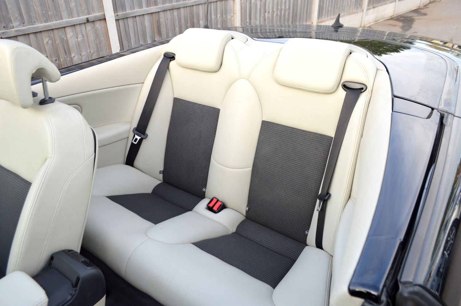 Used Saab 9-3 2008 for sale - 76499607: Photo 9