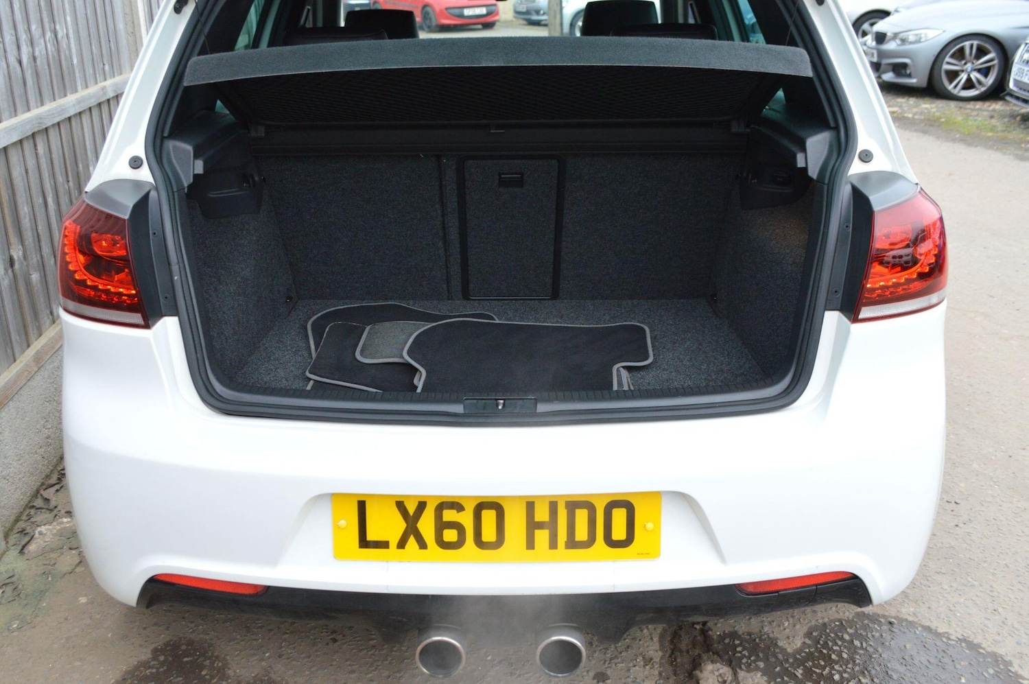 Used Volkswagen Golf 2025 for sale - 77067025: Photo 17