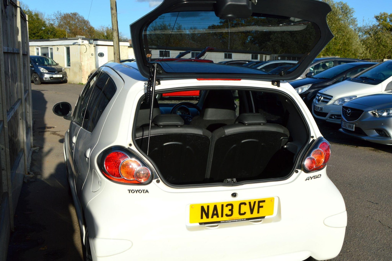 Used Toyota AYGO 2013 for sale - 76371475: Photo 11