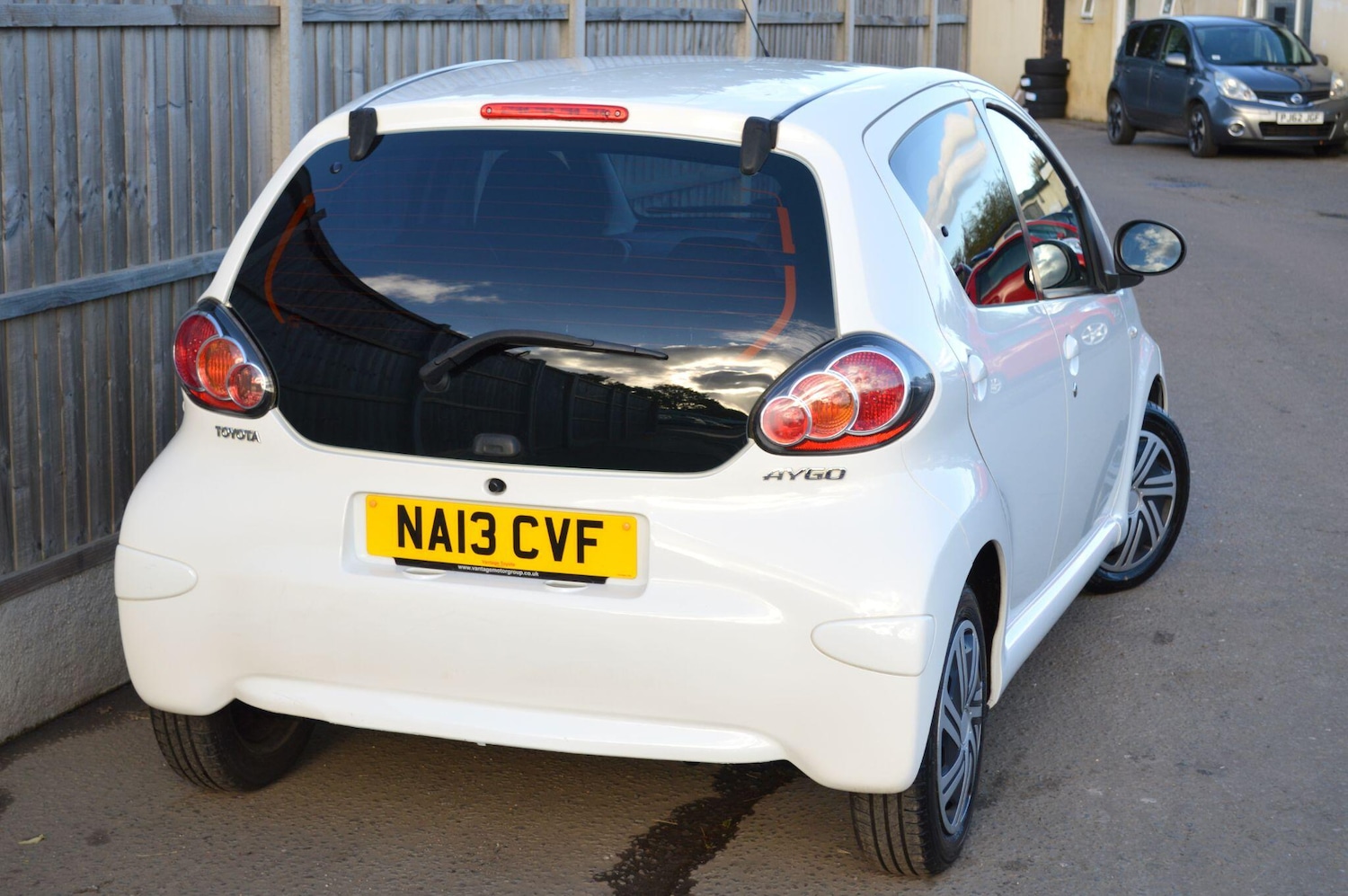 Used Toyota AYGO 2013 for sale - 76371475: Photo 9