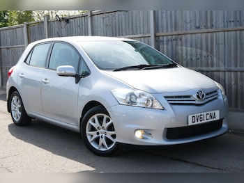 Used Toyota Auris 2011 for sale - 78685000: Photo