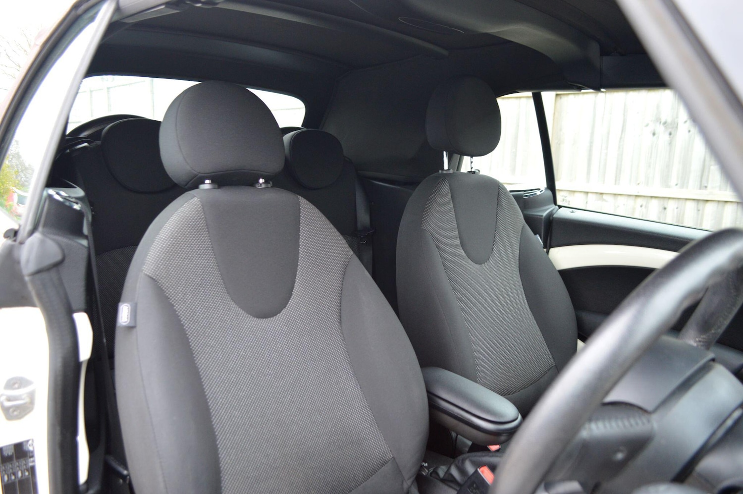 Used MINI Convertible 2014 for sale - 77784778: Photo 19