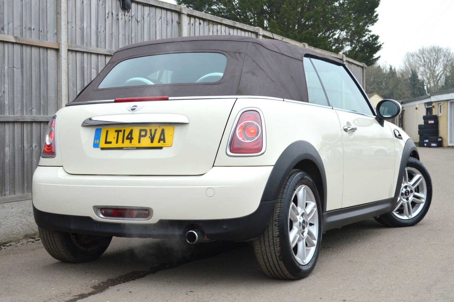 Used MINI Convertible 2014 for sale - 77784778: Photo 28