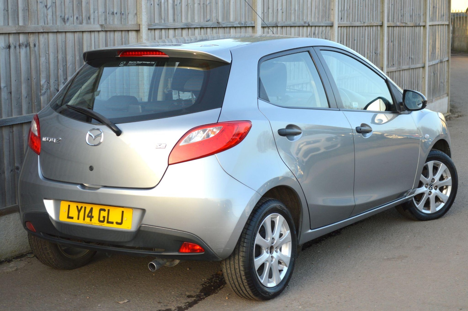 Used Mazda Mazda2 2014 for sale - 77683117: Photo 10