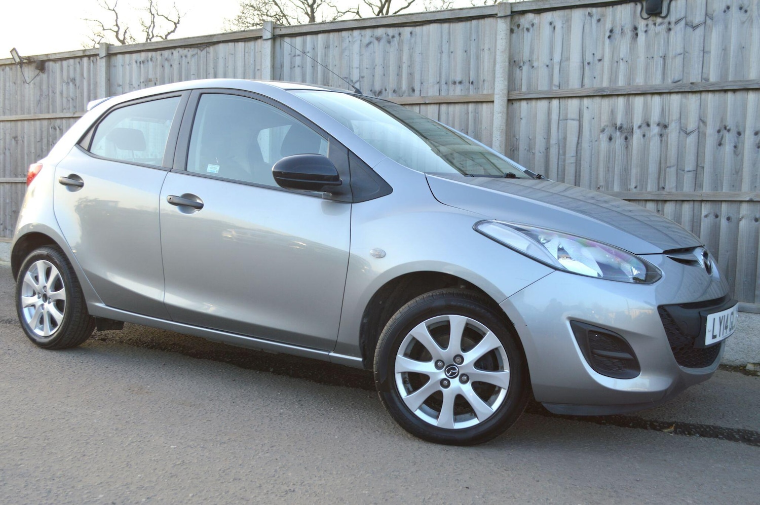 Used Mazda Mazda2 2014 for sale - 77683117: Photo 14