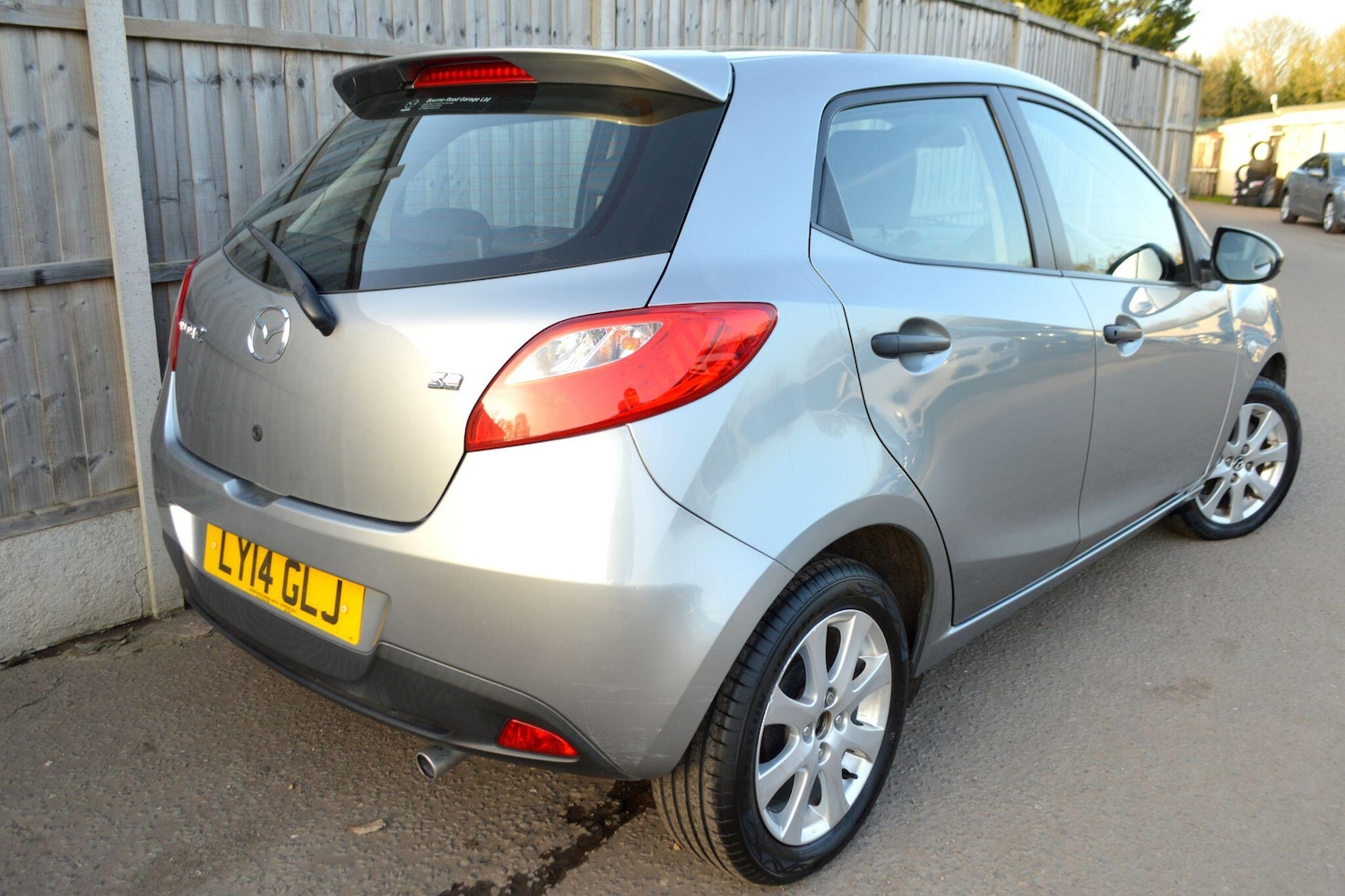 Used Mazda Mazda2 2014 for sale - 77683117: Photo 18