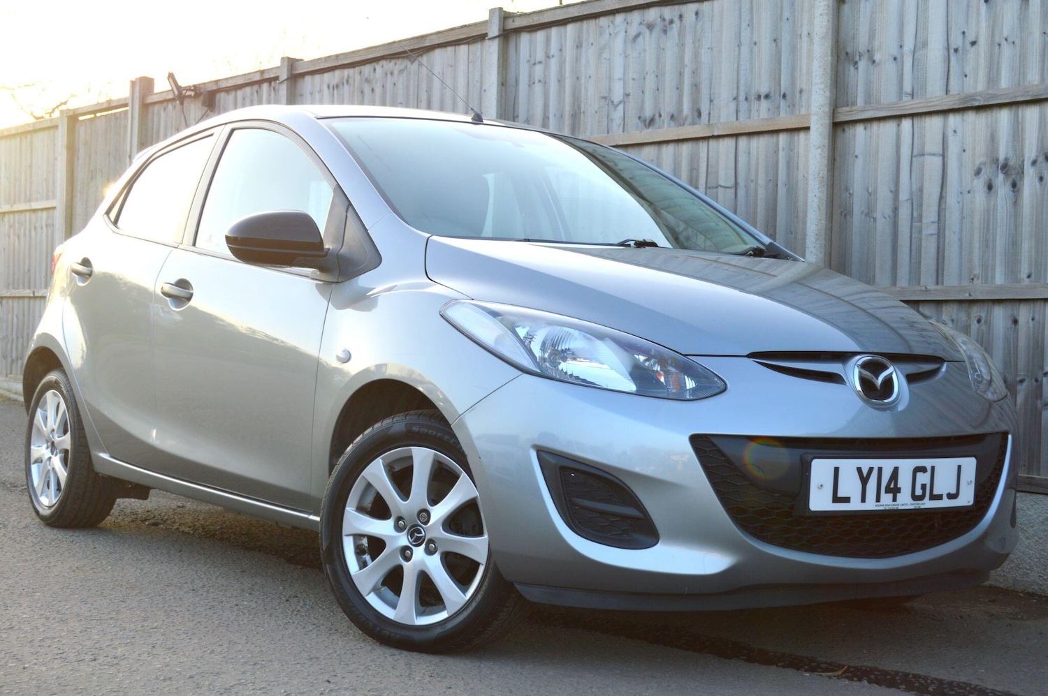 Used Mazda Mazda2 2014 for sale - 77683117: Photo 19