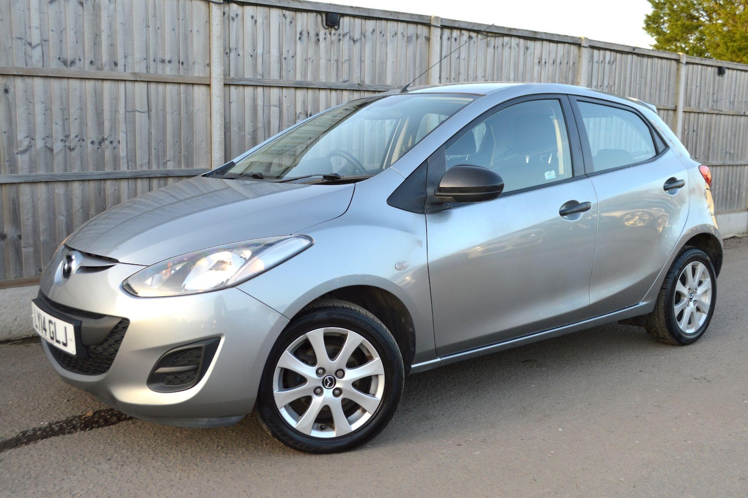 Used Mazda Mazda2 2014 for sale - 77683117: Photo 21