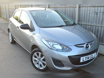 Used Mazda Mazda2 2014 for sale - 77683117: Photo