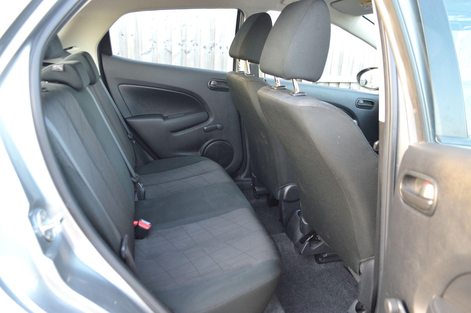 Used Mazda Mazda2 2014 for sale - 77683117: Photo 9