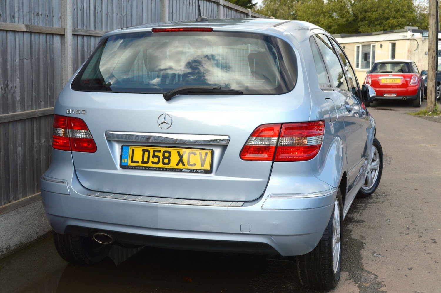 Vehicle 21