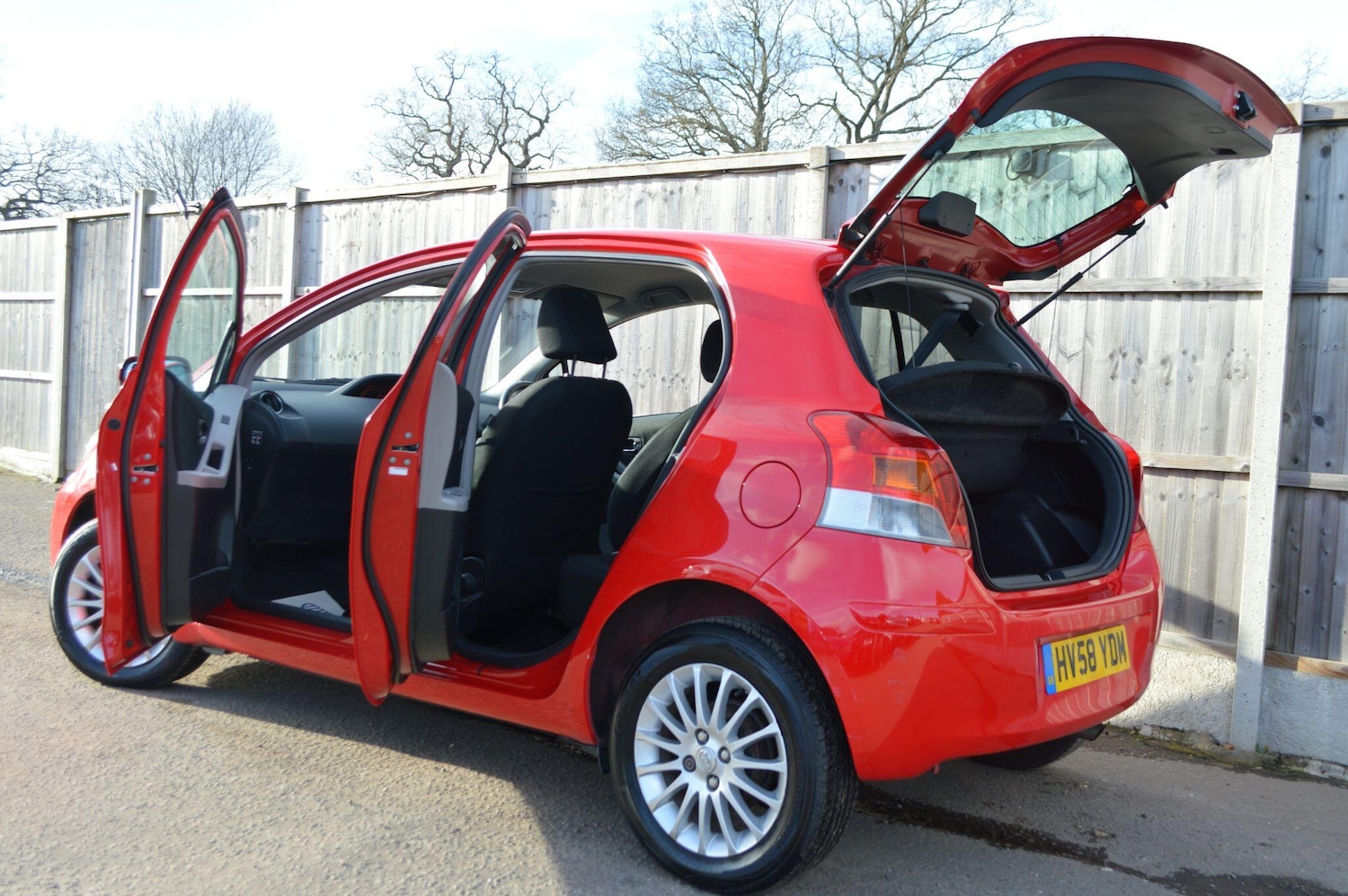 Used Toyota Yaris for sale - 77314973: Photo 14