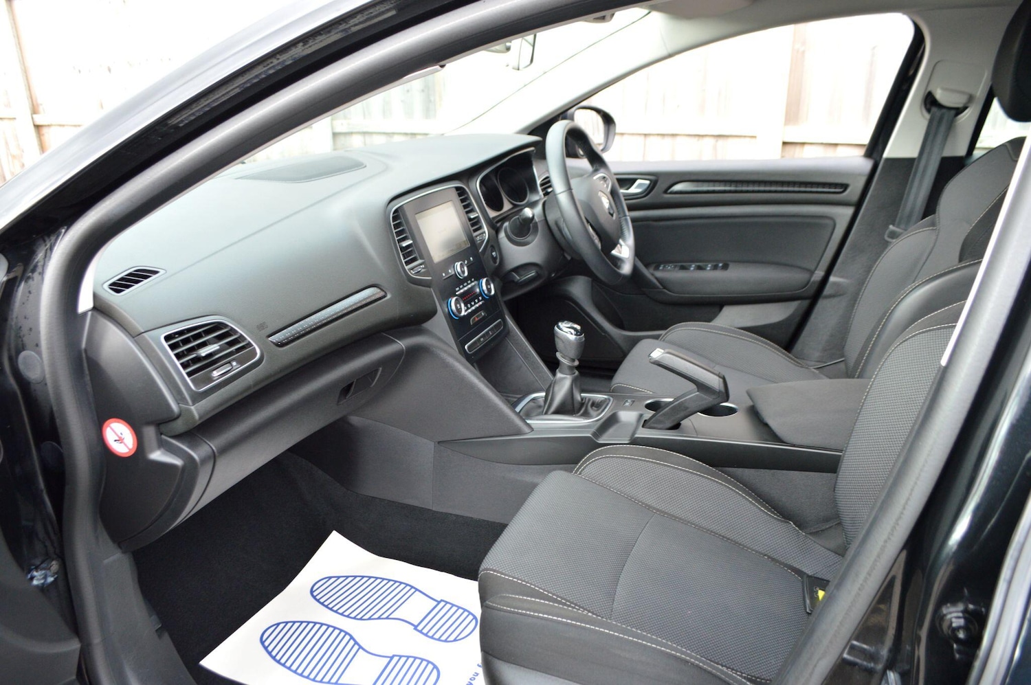 Used Renault Megane 2018 for sale - 76348721: Photo 18