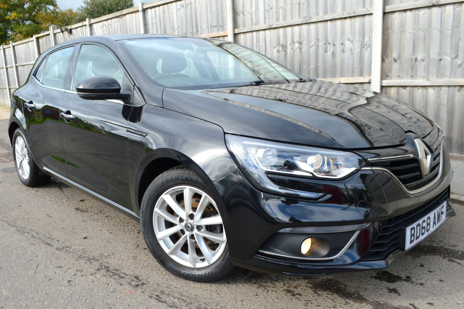 Used Renault Megane 2018 for sale - 76348721: Photo 20