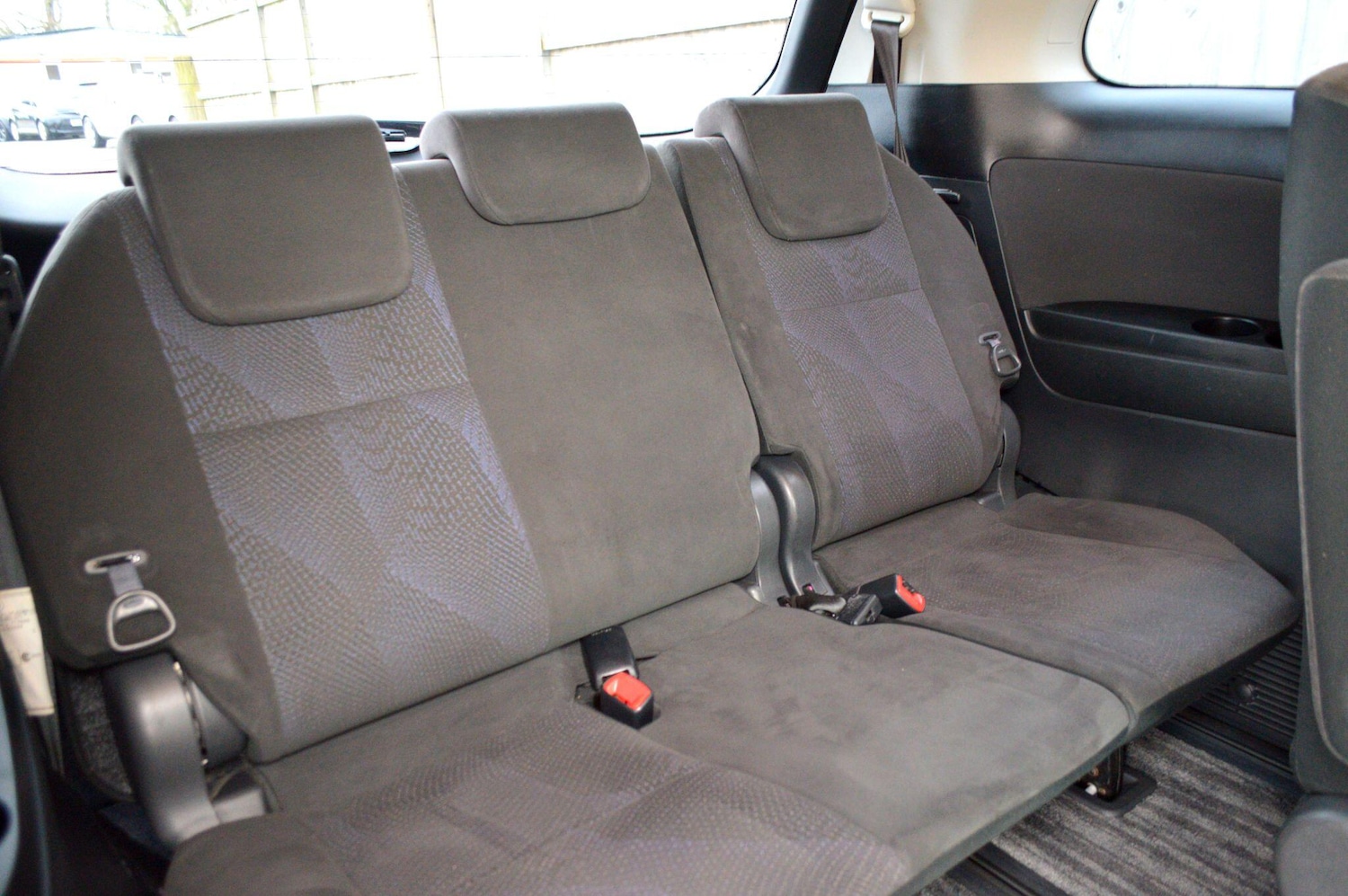 Used Toyota Estima for sale - 77633927: Photo 11