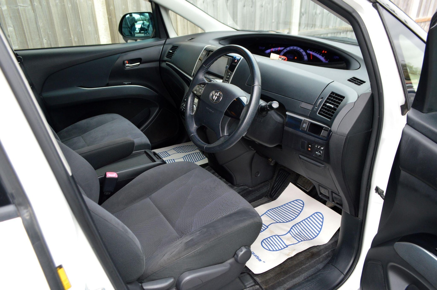 Used Toyota Estima for sale - 77633927: Photo 17