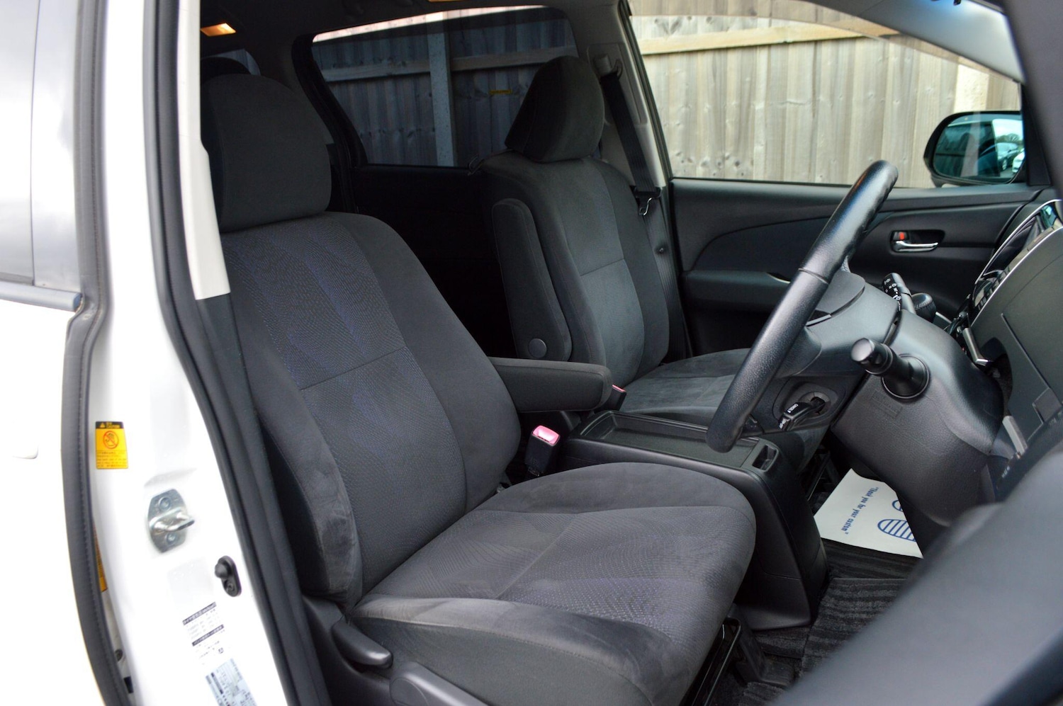 Used Toyota Estima for sale - 77633927: Photo 18