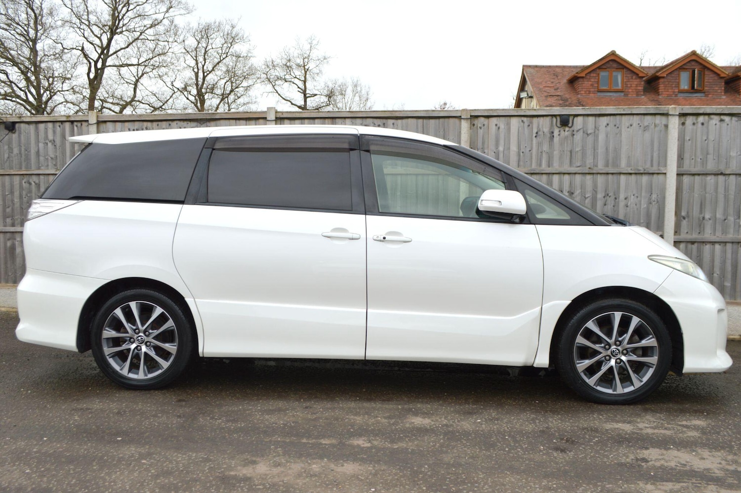 Used Toyota Estima for sale - 77633927: Photo 31