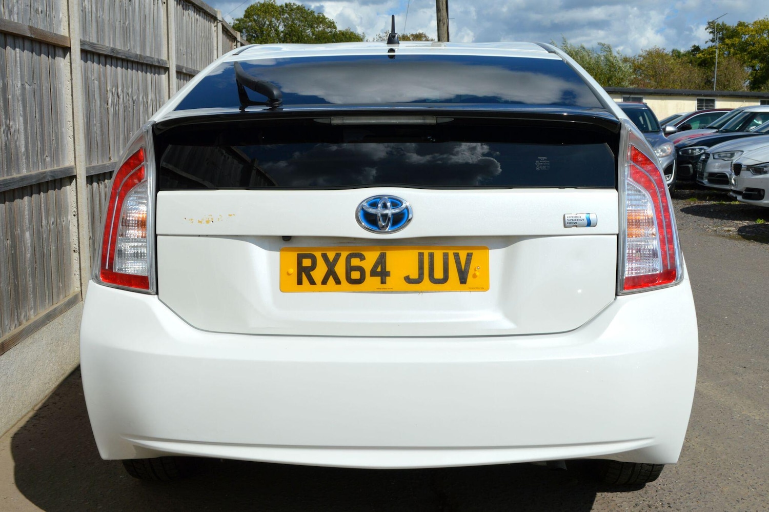 Used Toyota Prius 2020 for sale - 76472777: Photo 12