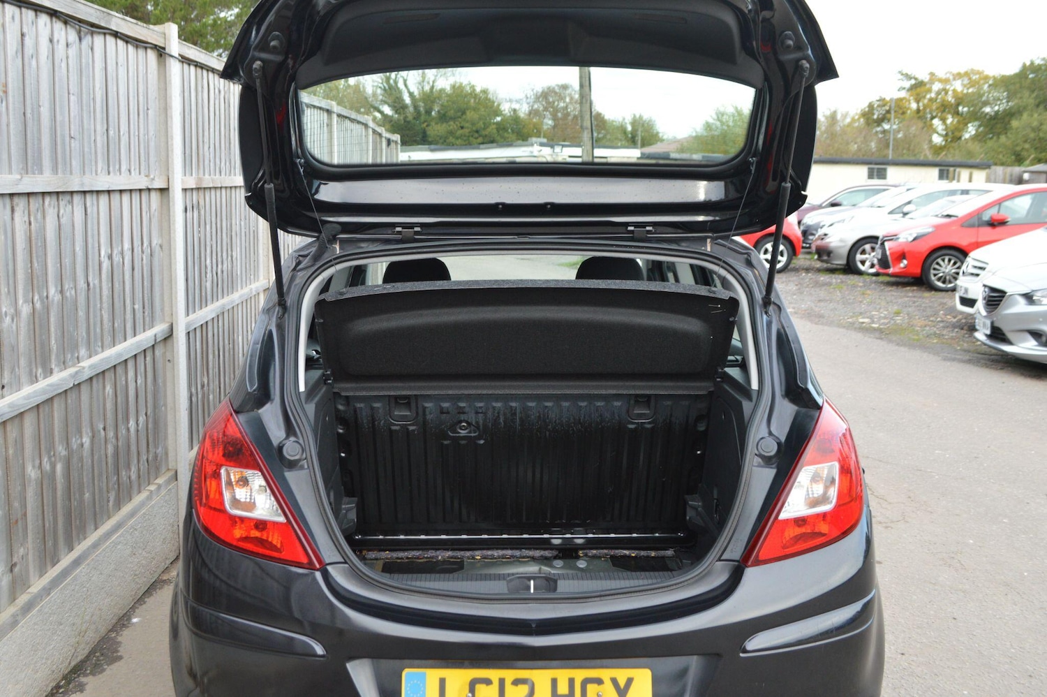 Used Vauxhall Corsa 2012 for sale - 76349401: Photo 11