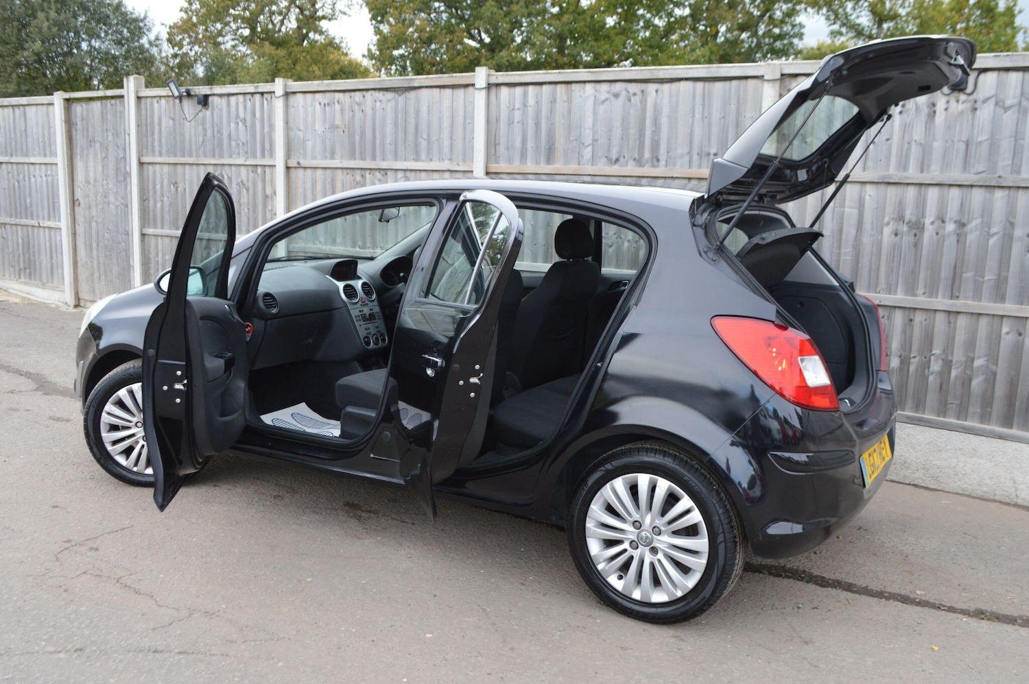 Used Vauxhall Corsa 2012 for sale - 76349401: Photo 13