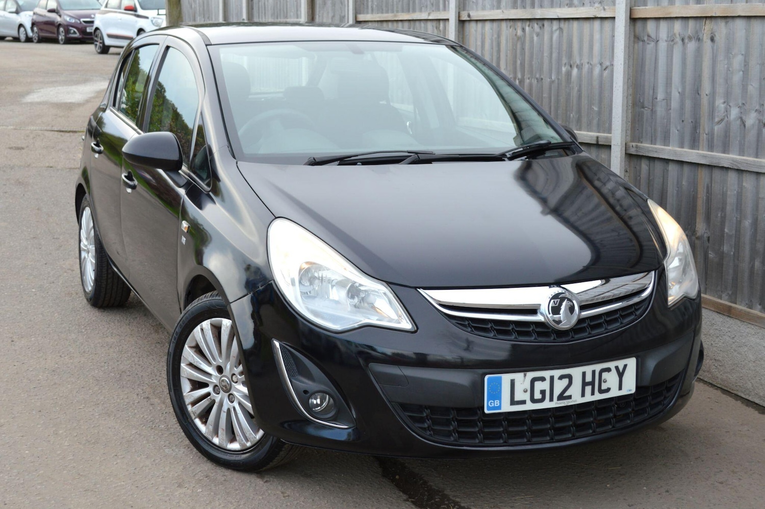Used Vauxhall Corsa 2012 for sale - 76349401: Photo 3