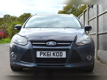 Used Ford Focus 2011 for sale - 76388890: Photo