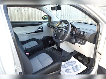 Used Toyota IQ 2014 for sale - 76560879: Photo