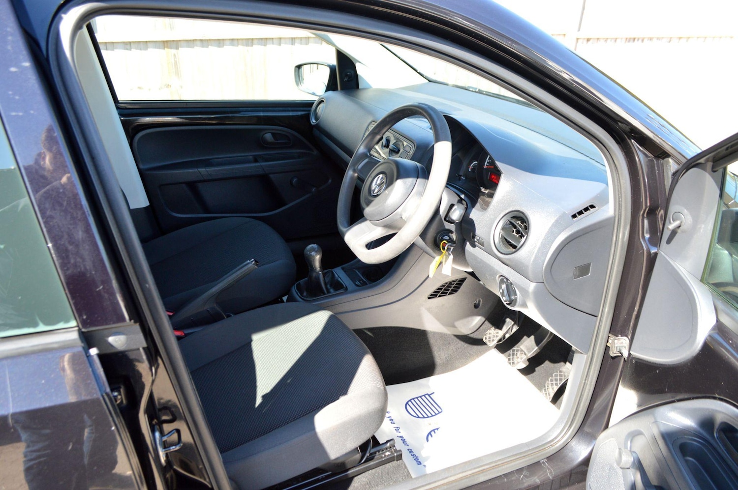 Used Volkswagen up! 2013 for sale - 76994416: Photo 14