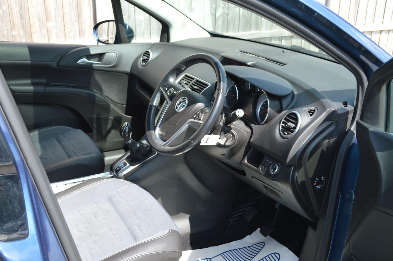 Vehicle 21
