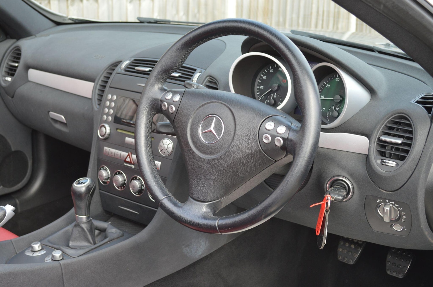 Used Mercedes-Benz SLK 2005 for sale - 76085243: Photo 16