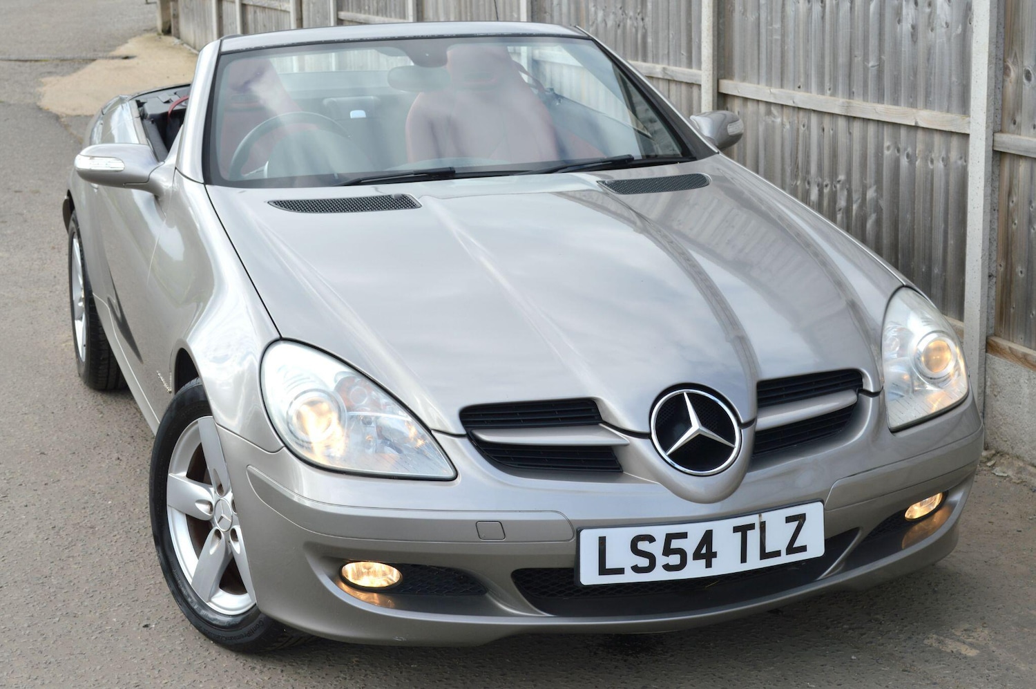Used Mercedes-Benz SLK 2005 for sale - 76085243: Photo 21