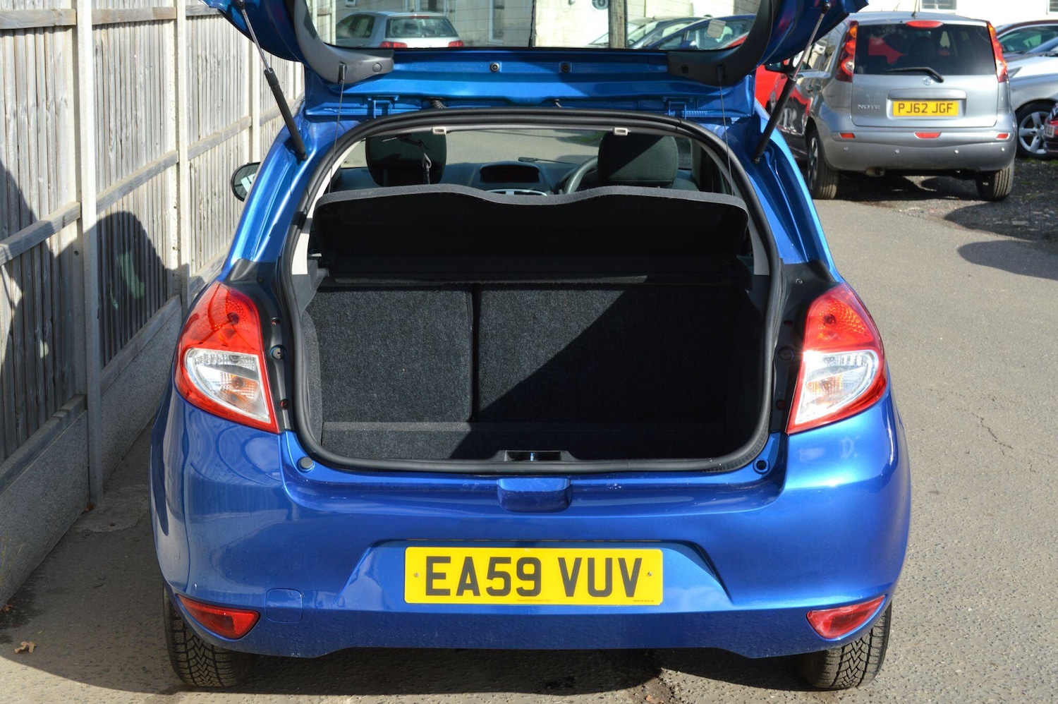 Used Renault Clio 2009 for sale - 76993027: Photo 13