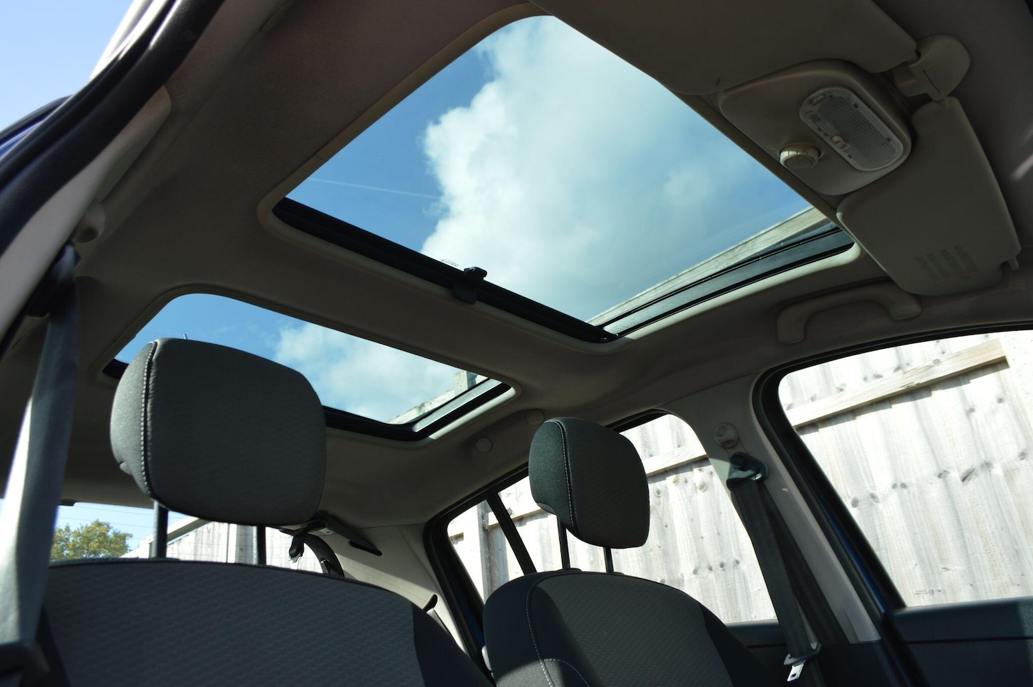 Used Renault Clio 2009 for sale - 76993027: Photo 9