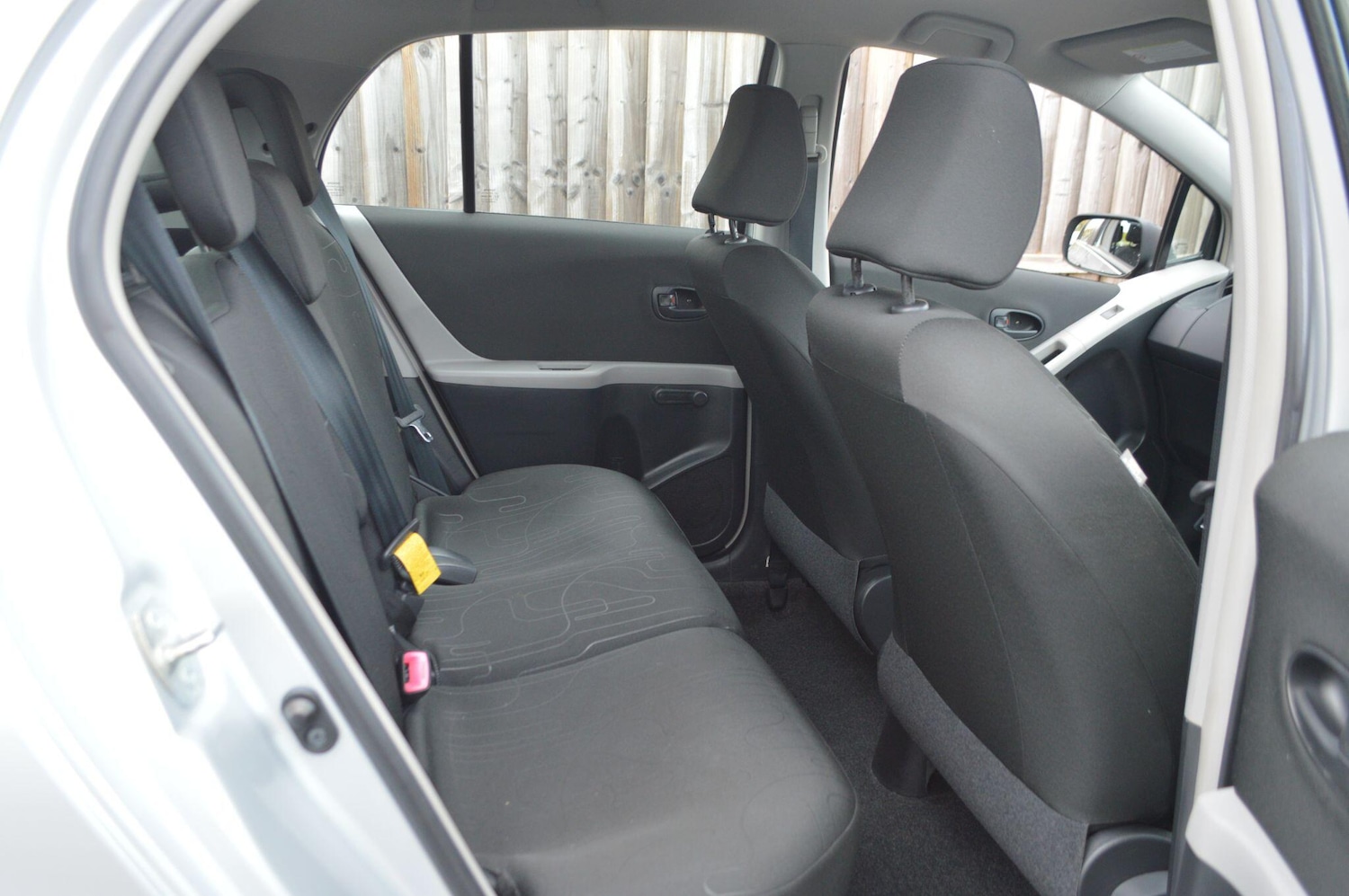 Used Toyota Yaris 2009 for sale - 76549397: Photo 9