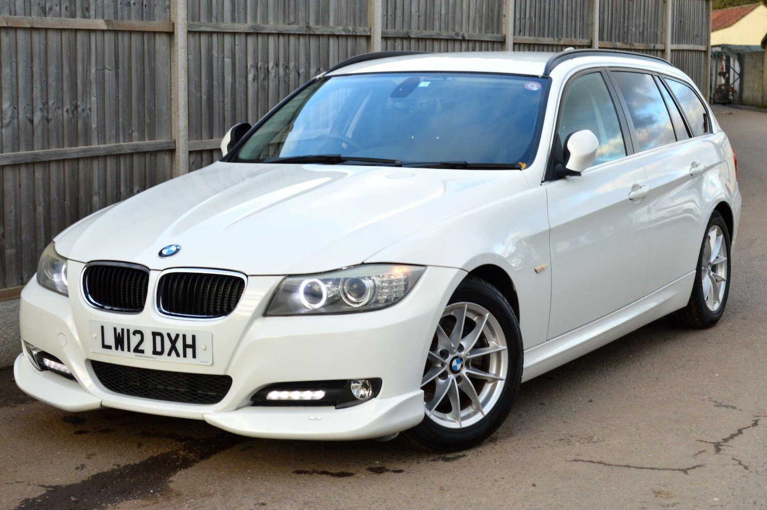 Used BMW 3 Series for sale - 76700669: Photo 17