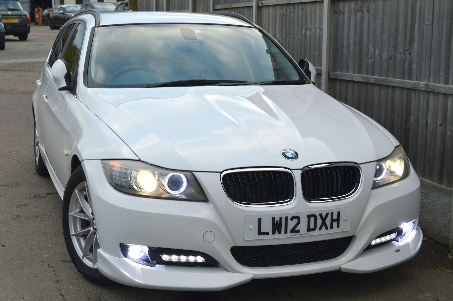 Used BMW 3 Series for sale - 76700669: Photo 3