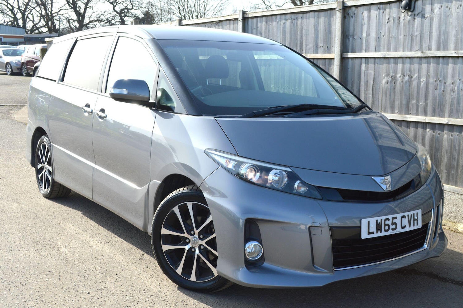 Used Toyota Estima for sale - 77784353: Photo 3