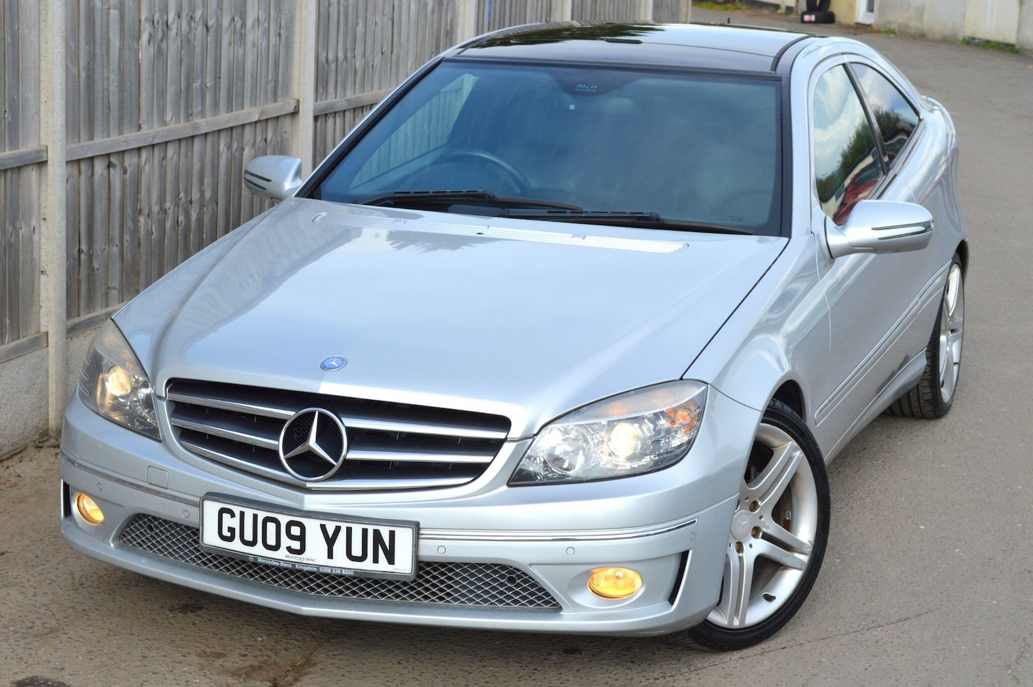 Used Mercedes-Benz CLC 2009 for sale - 76094288: Photo 1