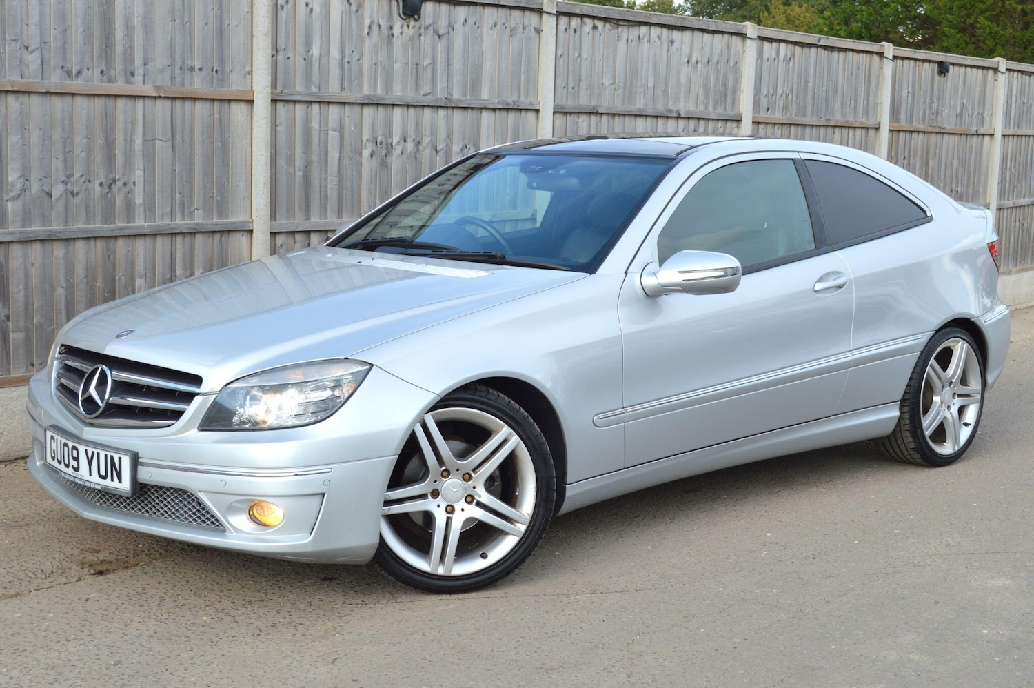 Used Mercedes-Benz CLC 2009 for sale - 76094288: Photo 19