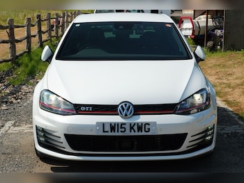 Used Volkswagen Golf 2015 for sale - 79247549: Photo