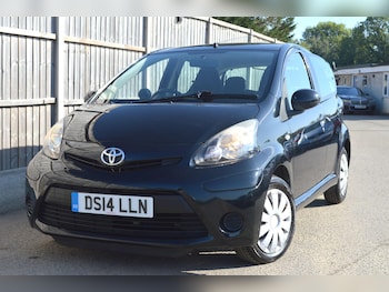 Used Toyota AYGO 2014 for sale - 75563649: Photo