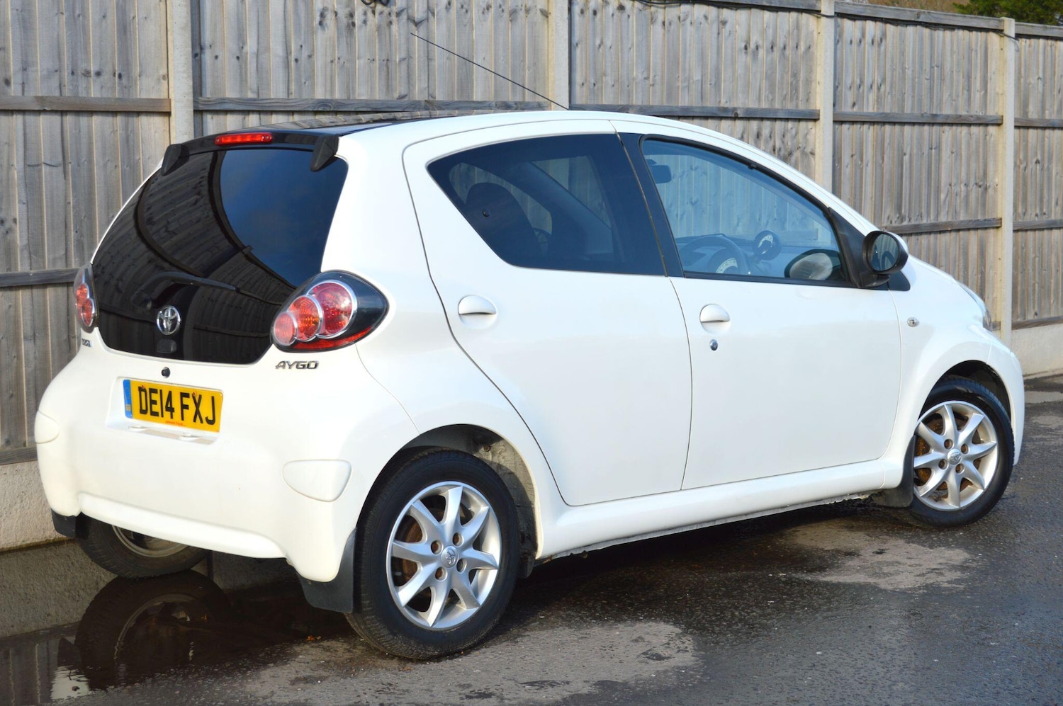 Used Toyota AYGO 2014 for sale - 76801881: Photo 21