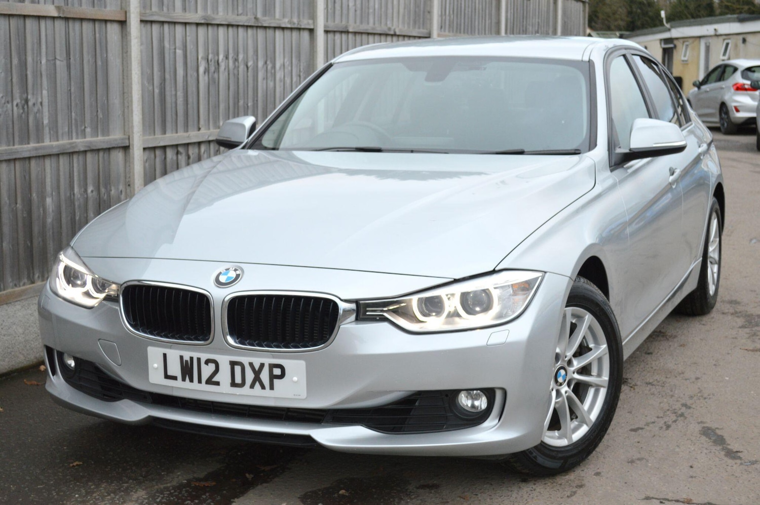 Used BMW 3 Series for sale - 76926654: Photo 1