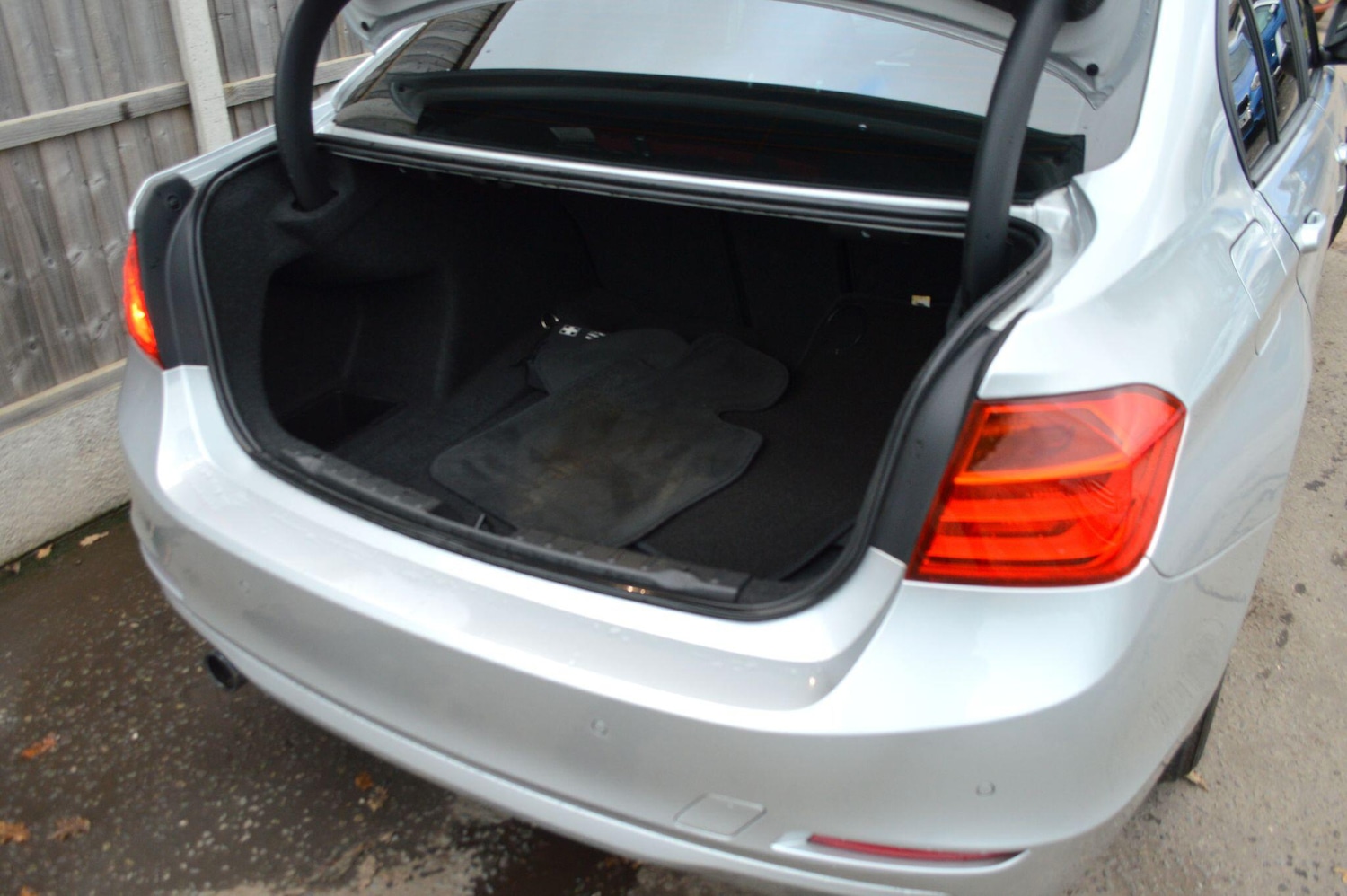 Used BMW 3 Series for sale - 76926654: Photo 14