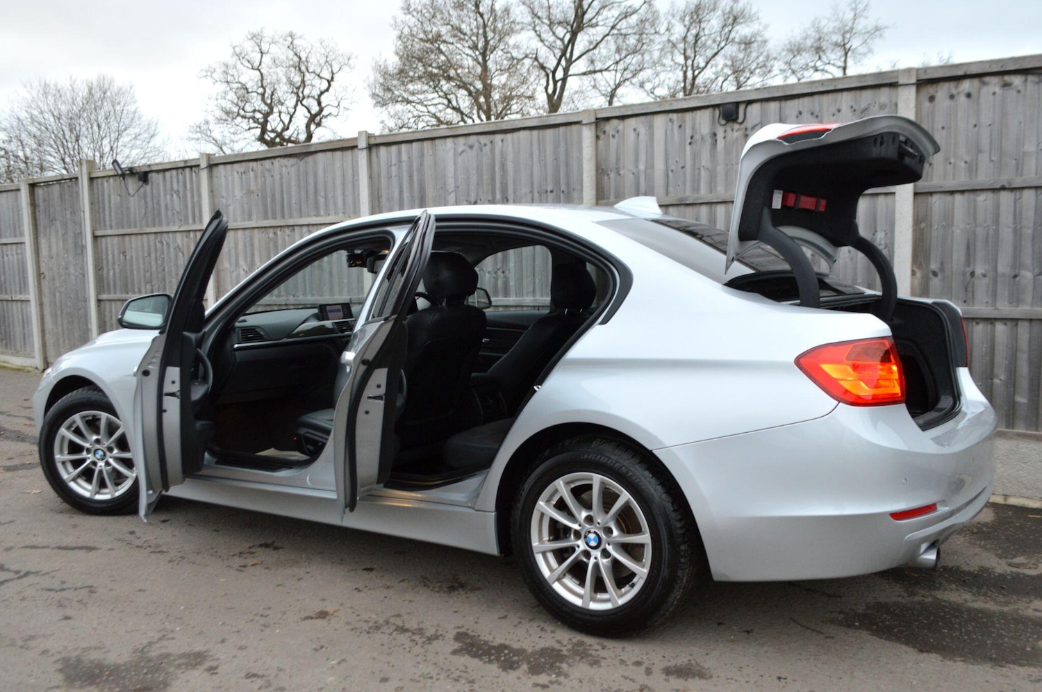 Used BMW 3 Series for sale - 76926654: Photo 16