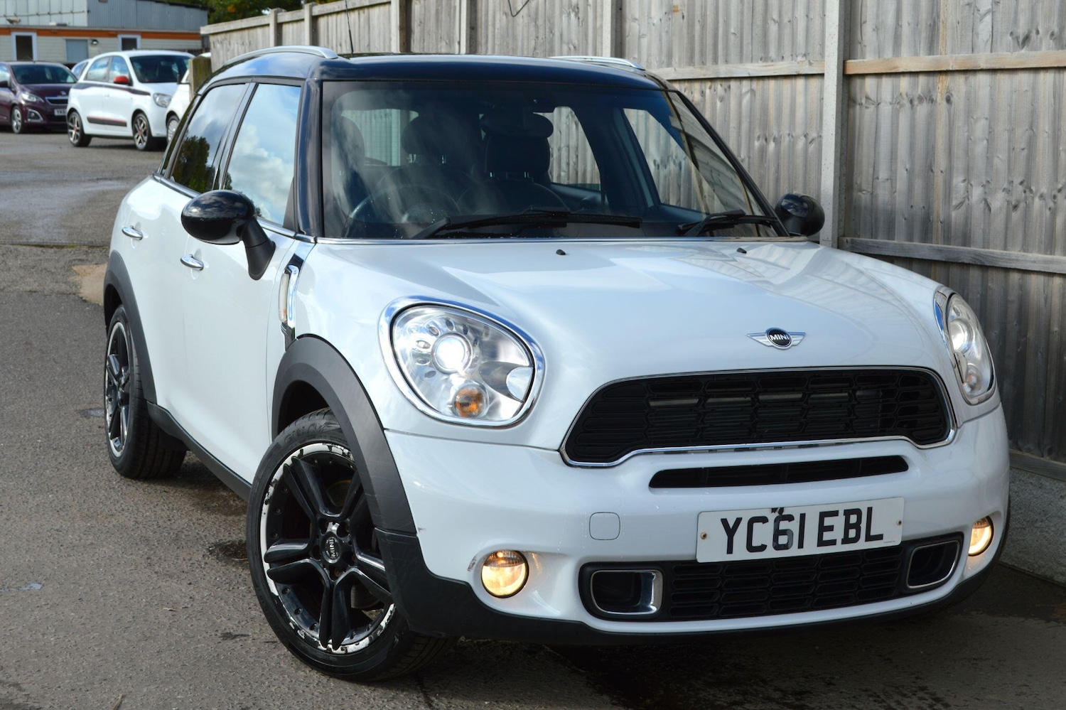Used MINI Countryman 2011 for sale - 76349731: Photo 3
