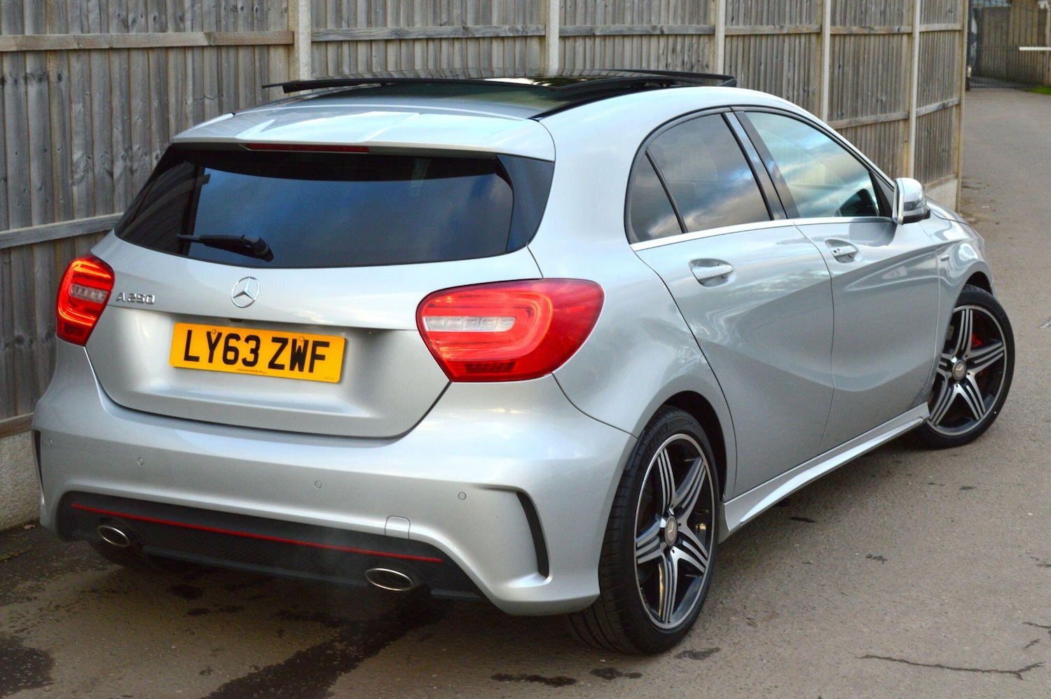 Used Mercedes-Benz A-Class for sale - 76701945: Photo 26