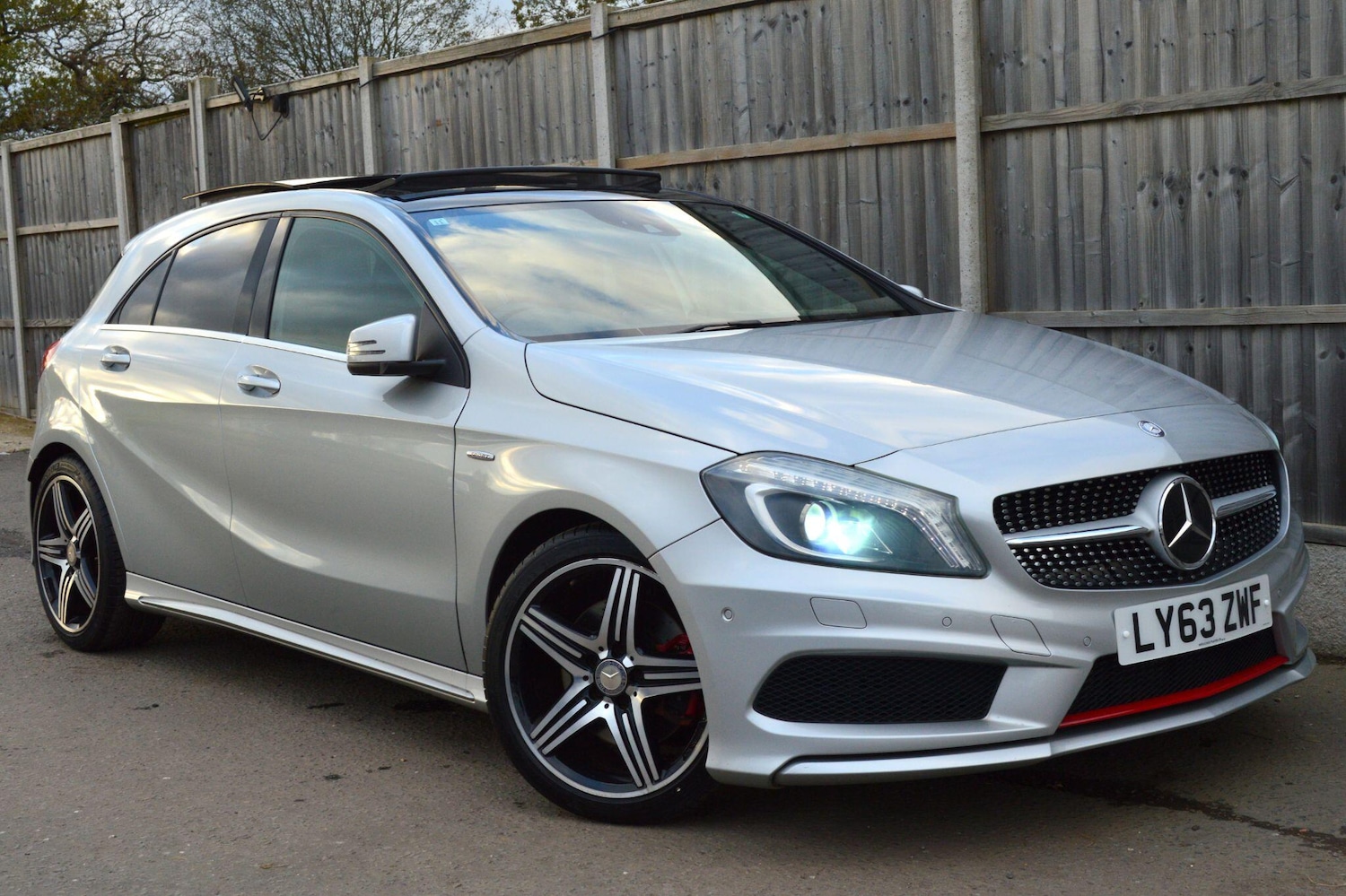 Used Mercedes-Benz A-Class for sale - 76701945: Photo 28